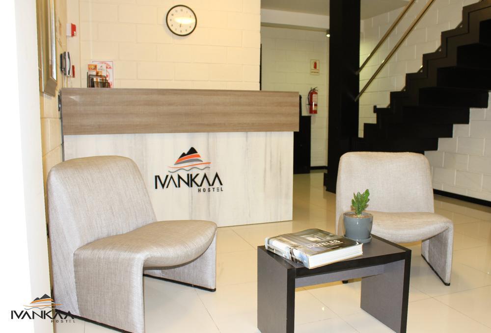 Ivankaa Hostel Трухильо Экстерьер фото